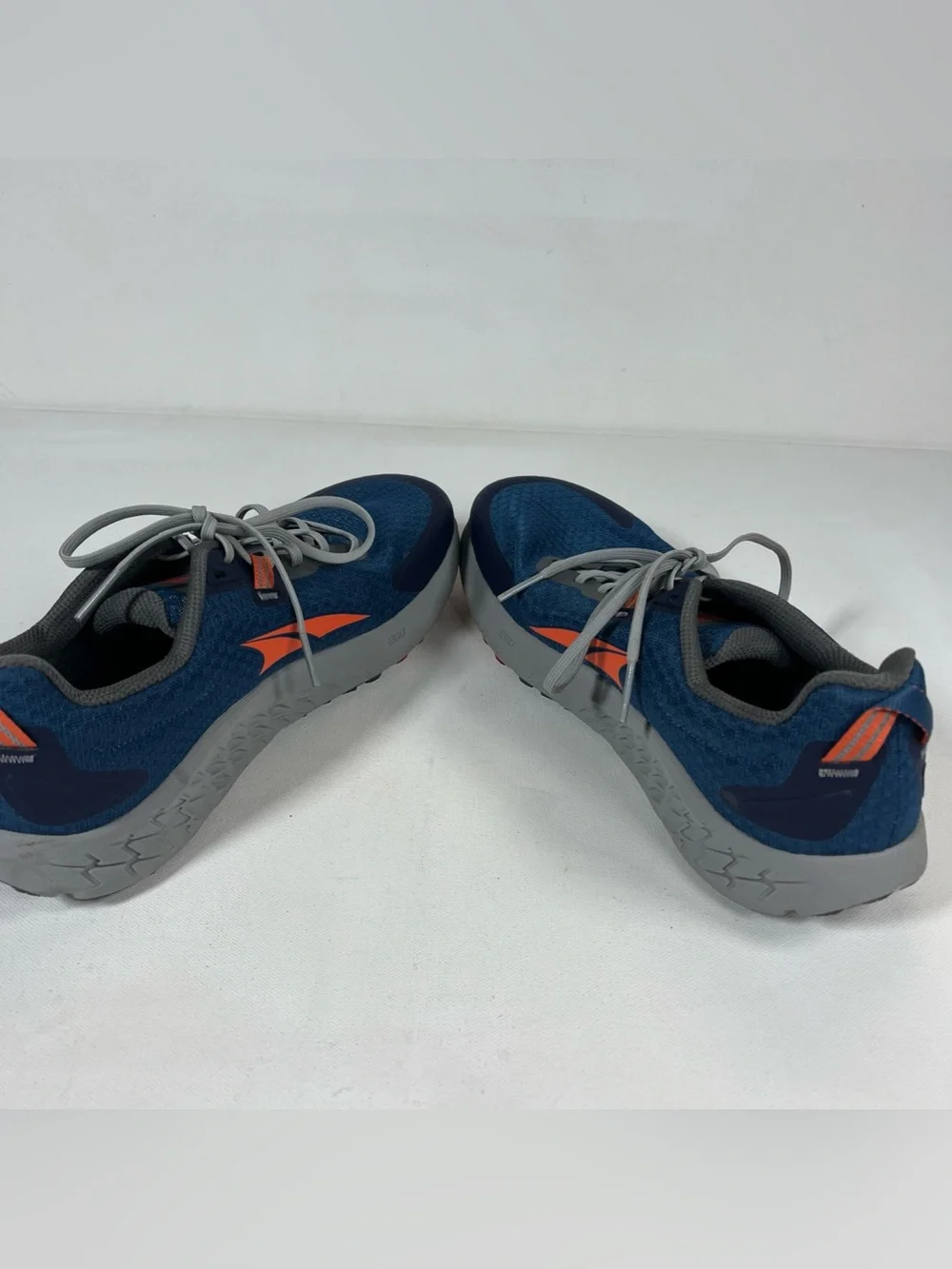 Altra Trail Outroad 3 Men’s 11 Hiking Outdoor Running Shoes Blue Gray EUC - Picture 8 of 12